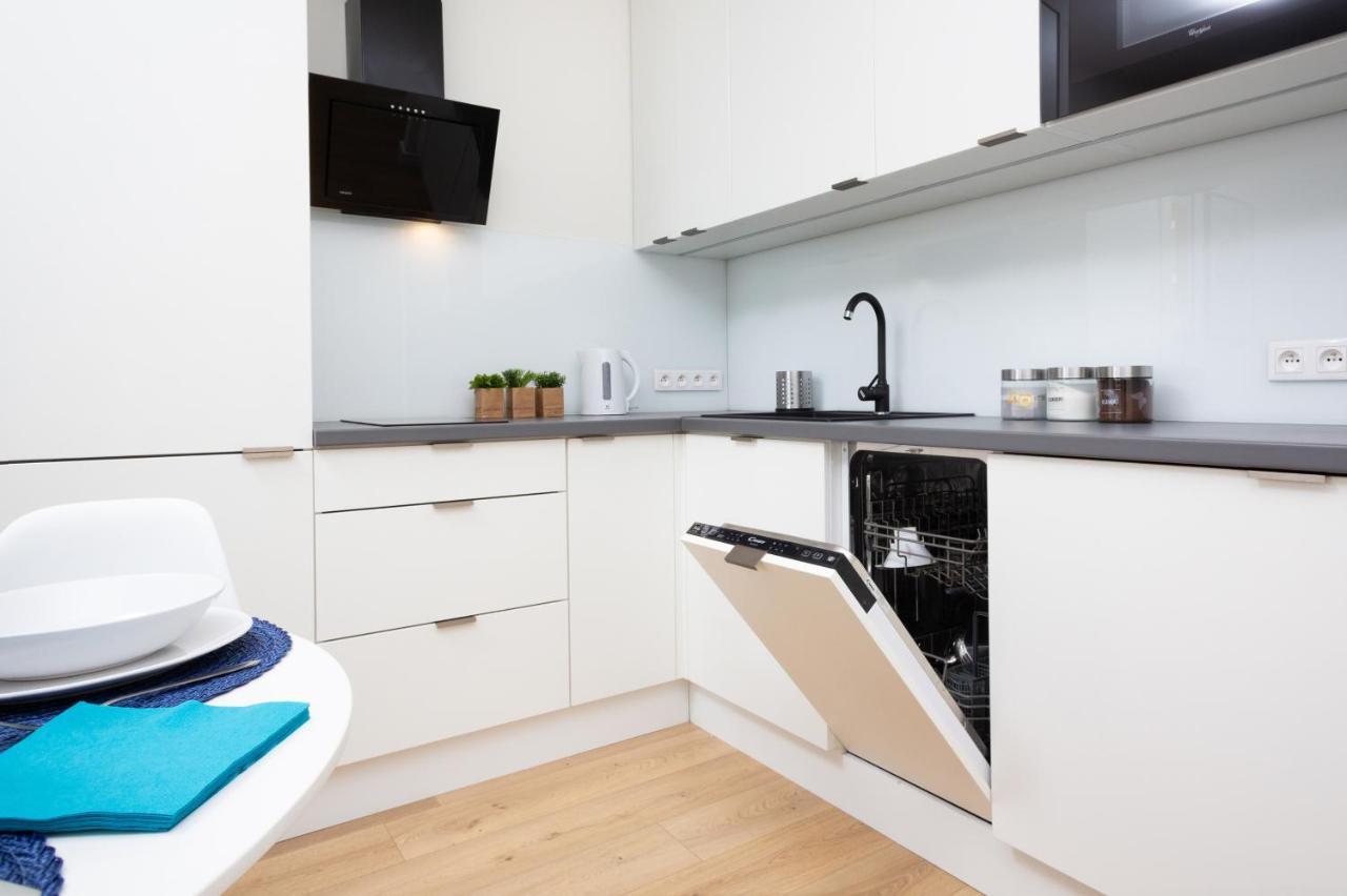 Family City Center By Renters Prestige Apartament